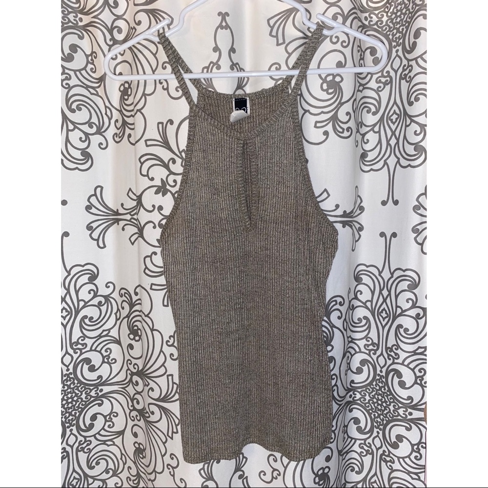 Windsor tan/black key hole high neck tank top